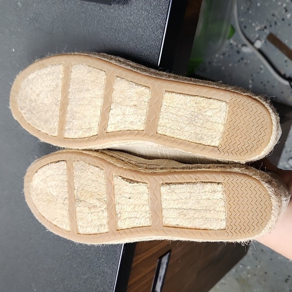 Women's Espadrille Flats by Simply Vera Vera Wang size 9.5 - Picture 6 of 6